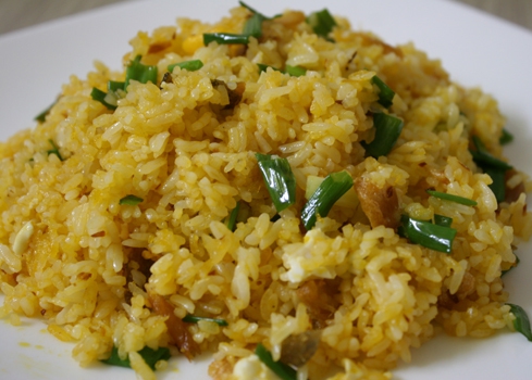 Cách làm món cơm chiên cá mặn